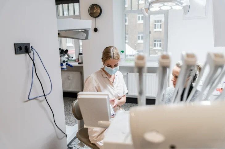 Zobu fluorizācija bērniem un pieaugušajiem: kas jāzina