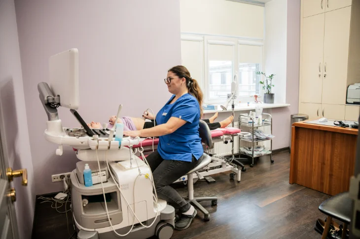 2-ultrasonography-for-pregnant women